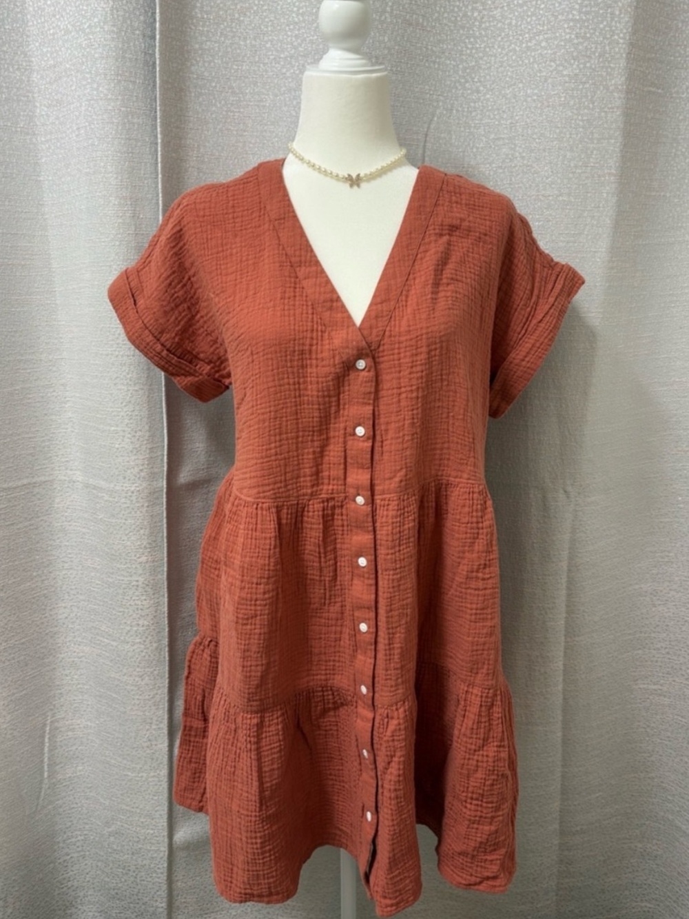 Madewell Lightspun Cuff-Sleeve Button-Front Tiered Mini Dress Boho Size Medium - Picture 2 of 11